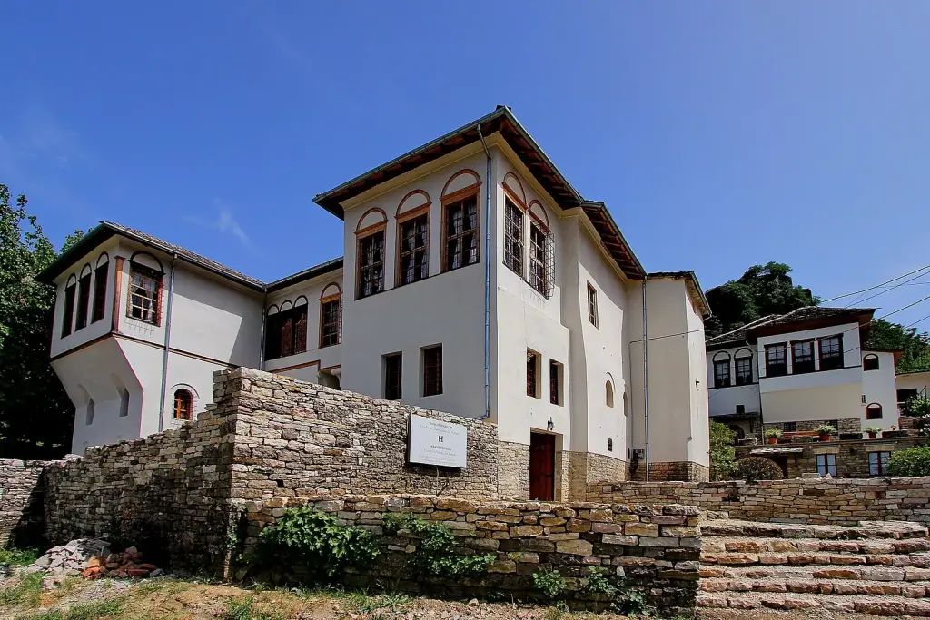 Gjirokastër house